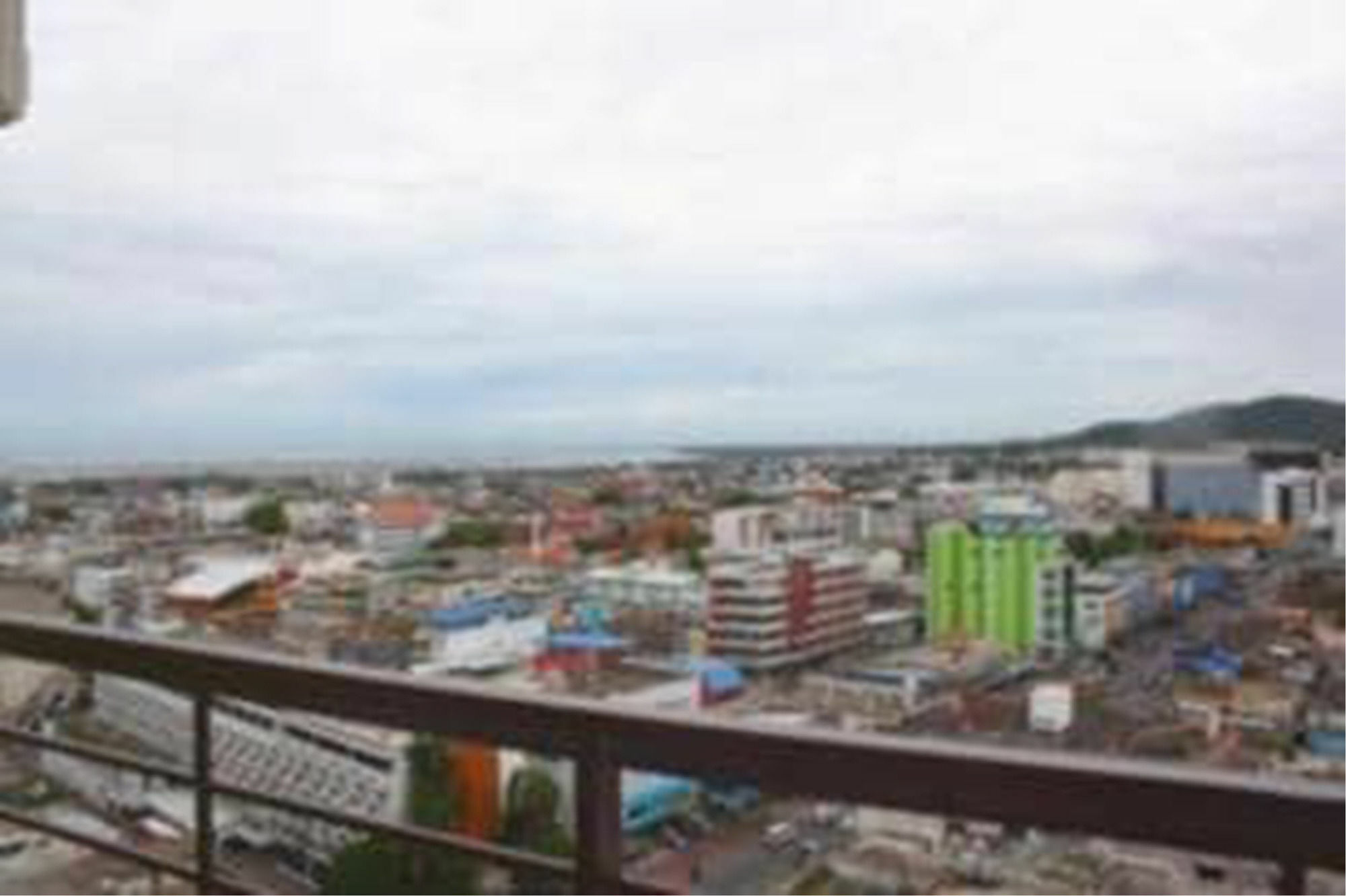 Eak Condoview Chonburi Exterior foto
