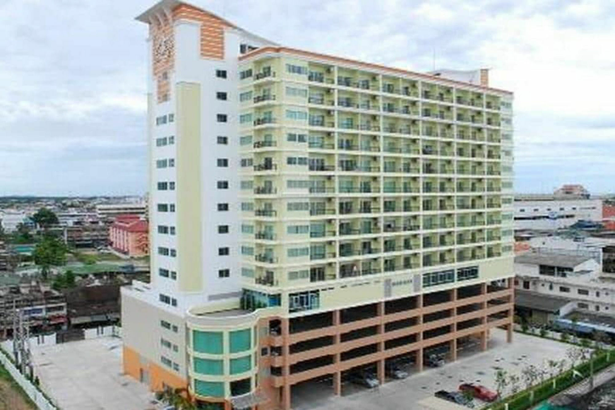 Eak Condoview Chonburi Exterior foto